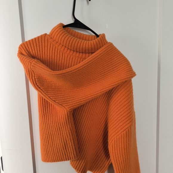 Orange Ribbed Women's Sweater - Picture 4 of 4